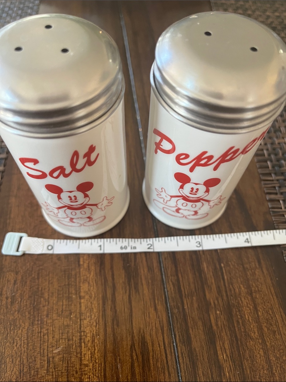 Disney  Vintage salt and Pepper shaker set - Picture 8 of 10